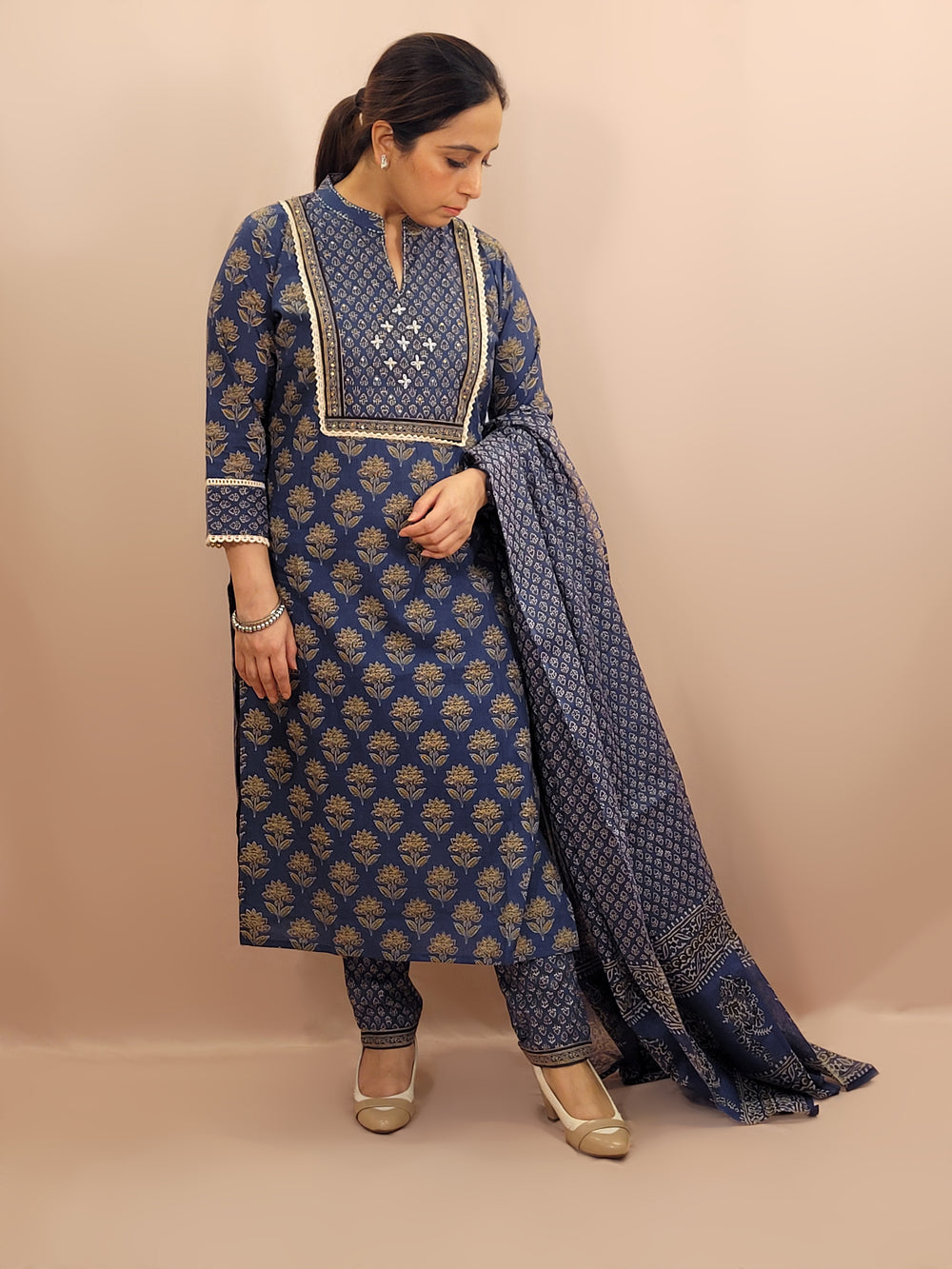 Kurta Set for women Cotton kurta set for women Kurti pant set with dupatta Biba kurta set Libas kurta set for women Pakistani kurta set Kurti set for women Kurta sets for ladies Pakistani kurta set for women Cotton kurti set for women Chikankari kurta set Office Wear Kurta Set for Women