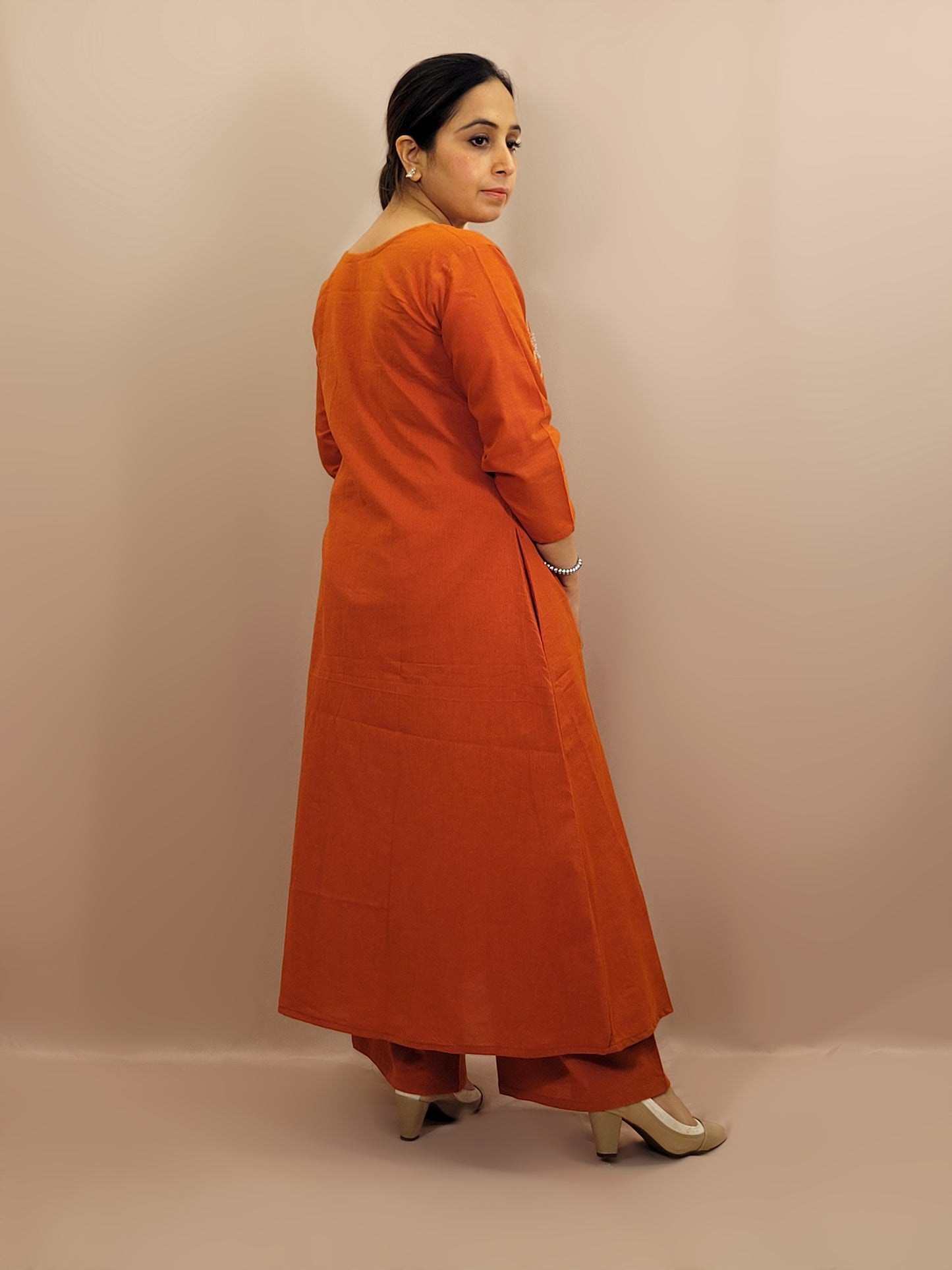 Kurta Set for women Cotton kurta set for women Kurti pant set with dupatta Biba kurta set Libas kurta set for women Pakistani kurta set Kurti set for women Kurta sets for ladies Pakistani kurta set for women Cotton kurti set for women Chikankari kurta set Office Wear Kurta Set for Women