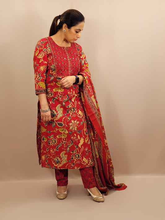 Kurta Set for women Cotton kurta set for women Kurti pant set with dupatta Biba kurta set Libas kurta set for women Pakistani kurta set Kurti set for women Kurta sets for ladies Pakistani kurta set for women Cotton kurti set for women Chikankari kurta set Office Wear Kurta Set for Women