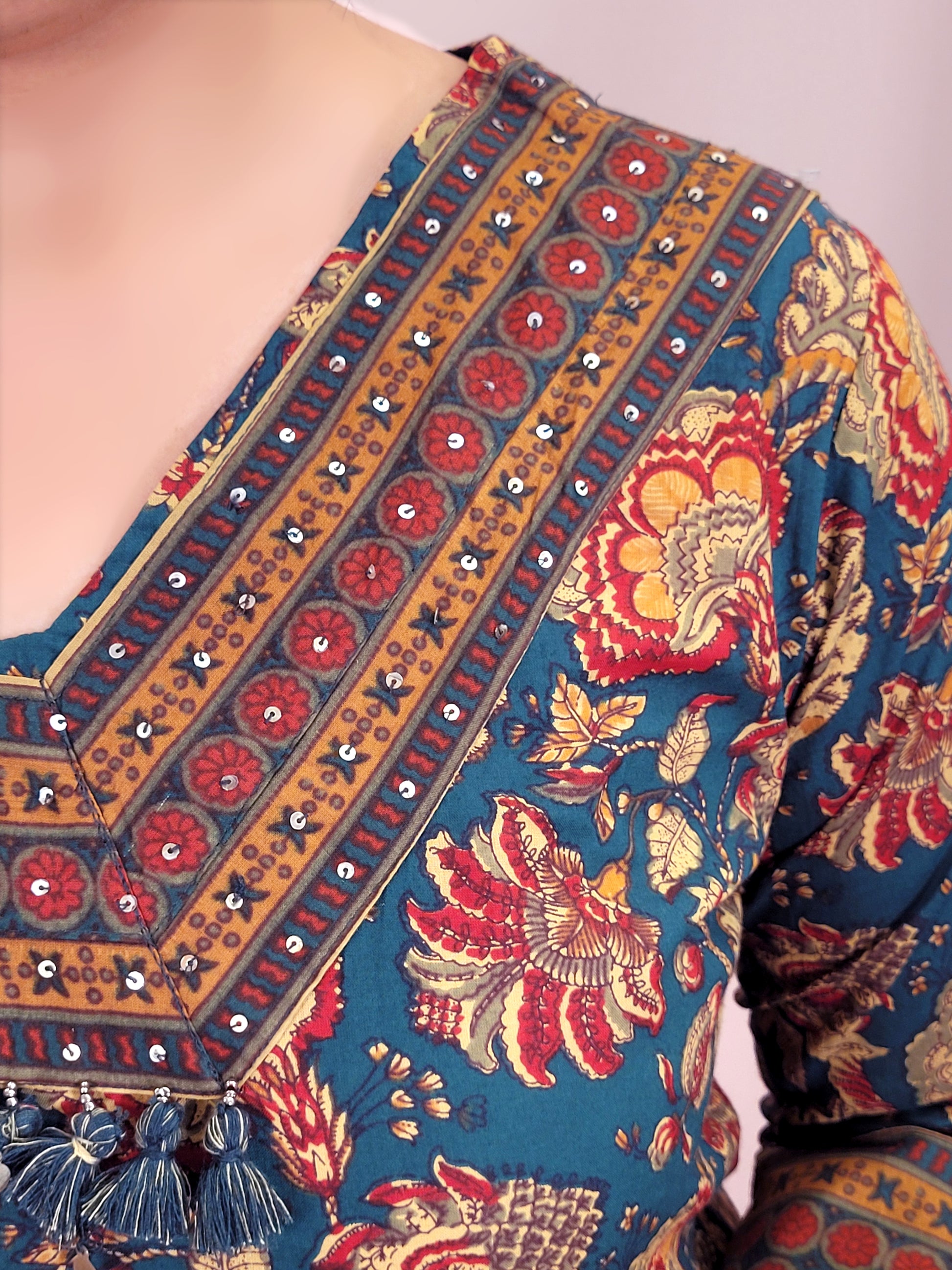 Kurta Set for women Cotton kurta set for women Kurti pant set with dupatta Biba kurta set Libas kurta set for women Pakistani kurta set Kurti set for women Kurta sets for ladies Pakistani kurta set for women Cotton kurti set for women Chikankari kurta set Office Wear Kurta Set for Women