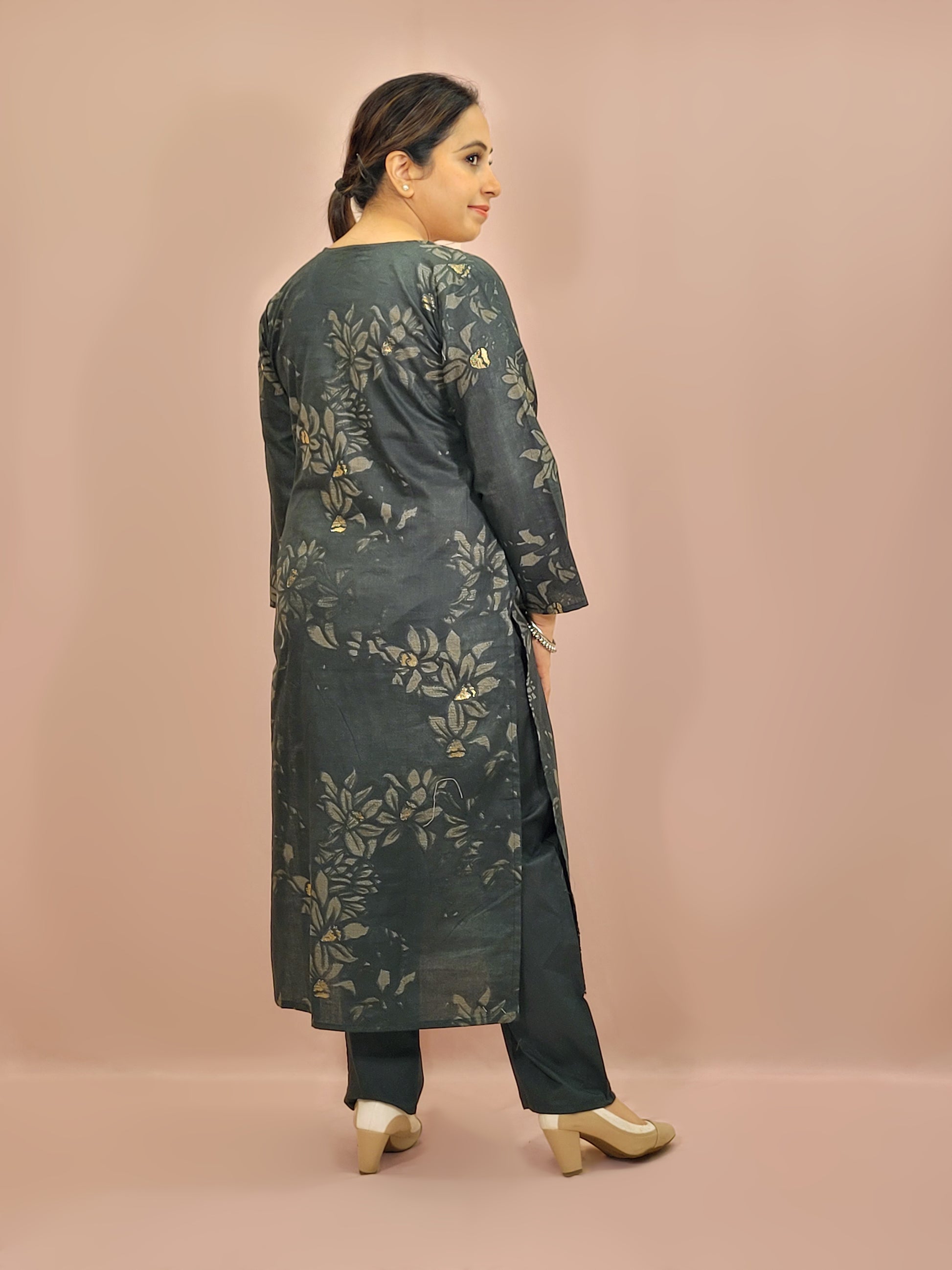 Kurta Set for women Cotton kurta set for women Kurti pant set with dupatta Biba kurta set Libas kurta set for women Pakistani kurta set Kurti set for women Kurta sets for ladies Pakistani kurta set for women Cotton kurti set for women Chikankari kurta set Office Wear Kurta Set for Women