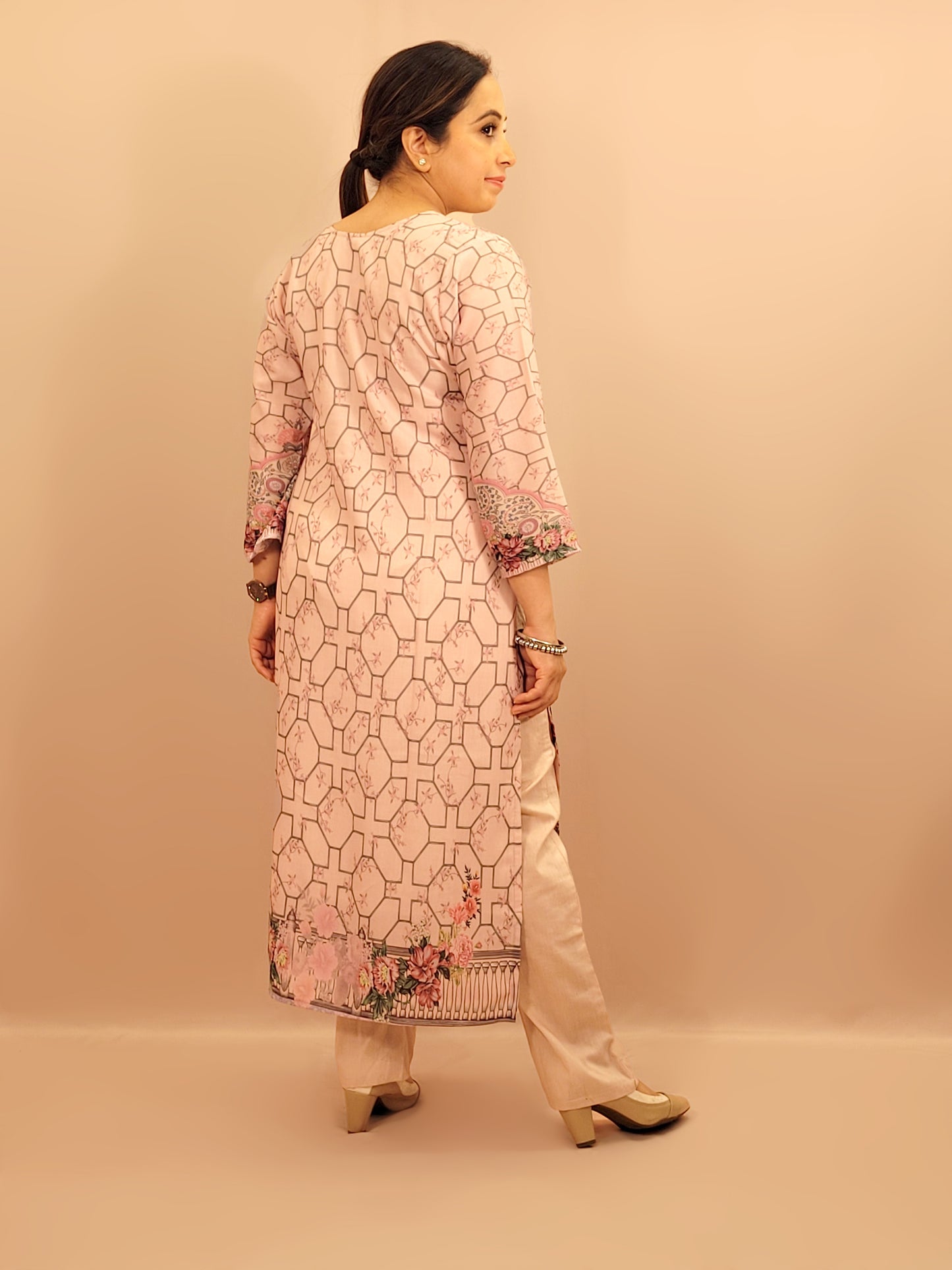 Kurta Set for women Cotton kurta set for women Kurti pant set with dupatta Biba kurta set Libas kurta set for women Pakistani kurta set Kurti set for women Kurta sets for ladies Pakistani kurta set for women Cotton kurti set for women Chikankari kurta set Office Wear Kurta Set for Women