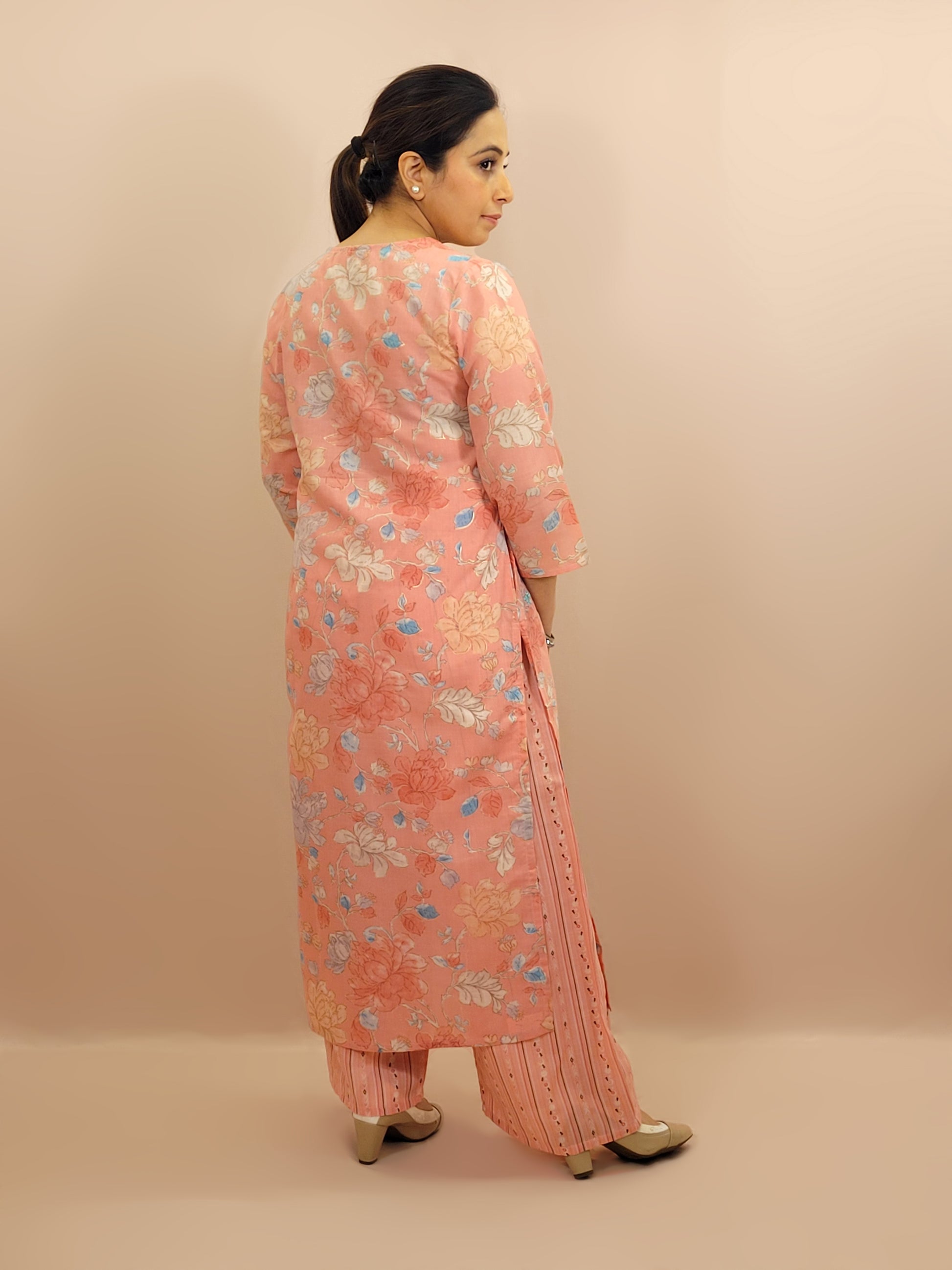 Kurta Set for women Cotton kurta set for women Kurti pant set with dupatta Biba kurta set Libas kurta set for women Pakistani kurta set Kurti set for women Kurta sets for ladies Pakistani kurta set for women Cotton kurti set for women Chikankari kurta set Office Wear Kurta Set for Women