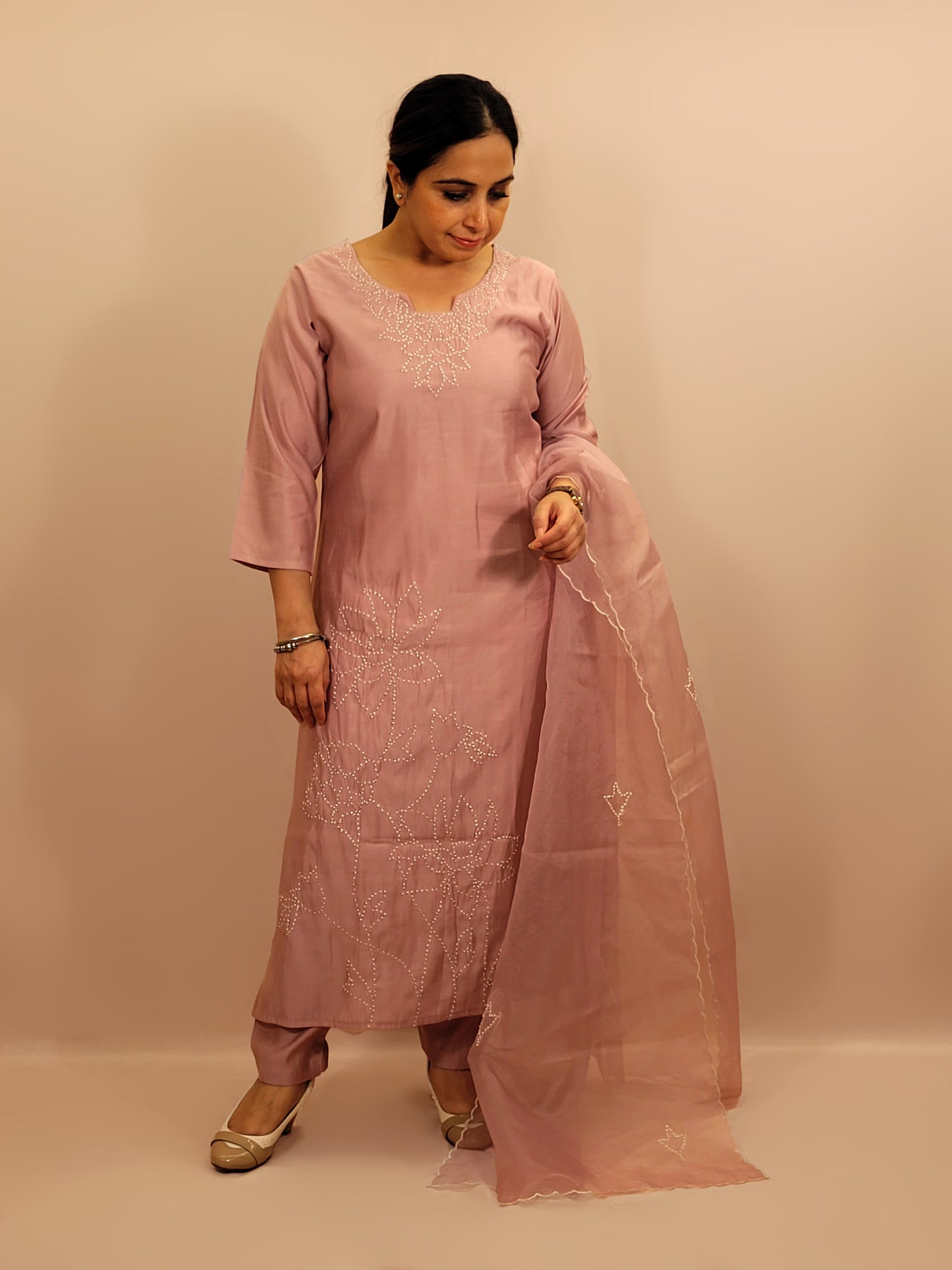 Kurta Set for women Cotton kurta set for women Kurti pant set with dupatta Biba kurta set Libas kurta set for women Pakistani kurta set Kurti set for women Kurta sets for ladies Pakistani kurta set for women Cotton kurti set for women Chikankari kurta set Office Wear Kurta Set for Women