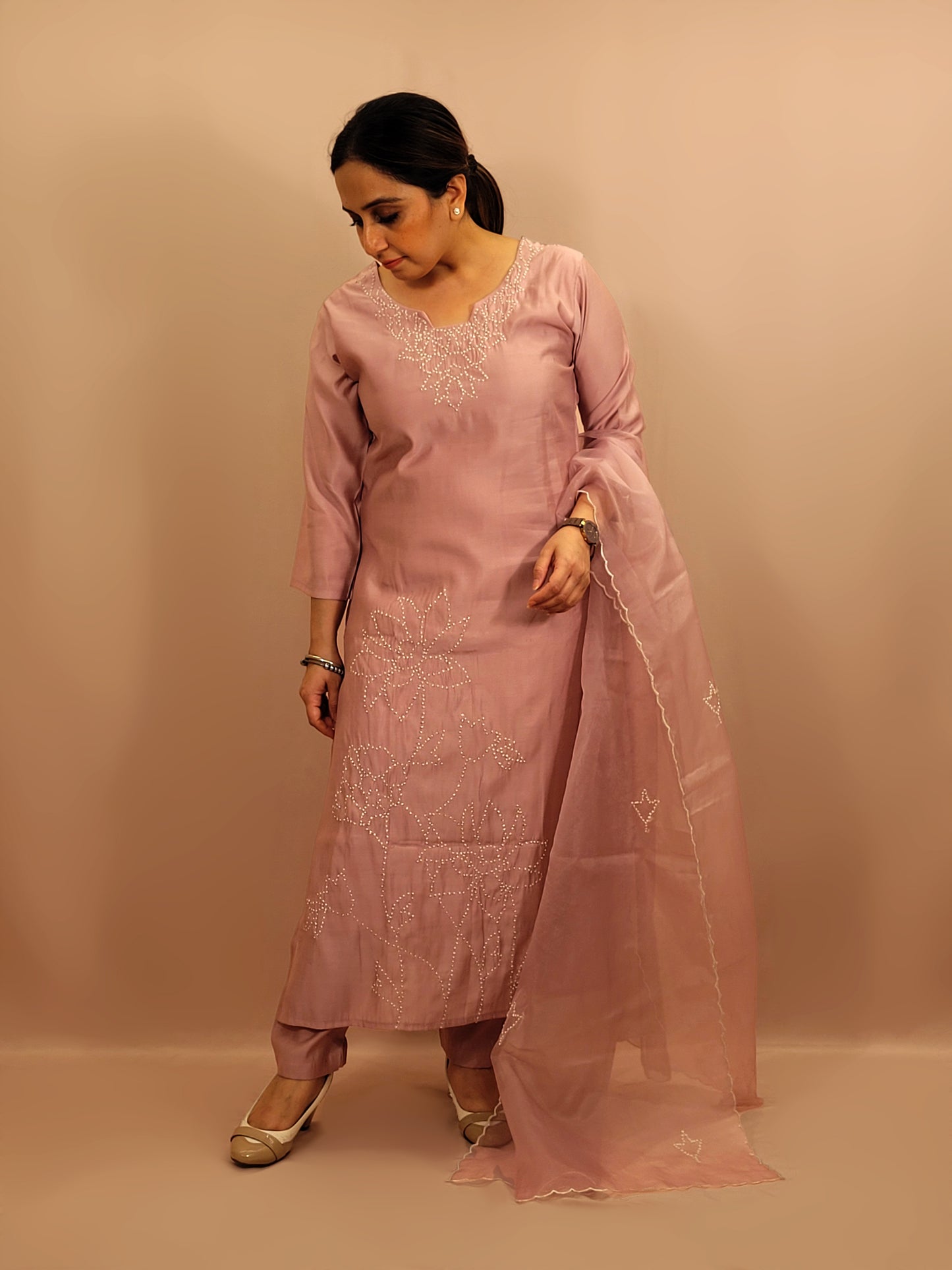 Kurta Set for women Cotton kurta set for women Kurti pant set with dupatta Biba kurta set Libas kurta set for women Pakistani kurta set Kurti set for women Kurta sets for ladies Pakistani kurta set for women Cotton kurti set for women Chikankari kurta set Office Wear Kurta Set for Women
