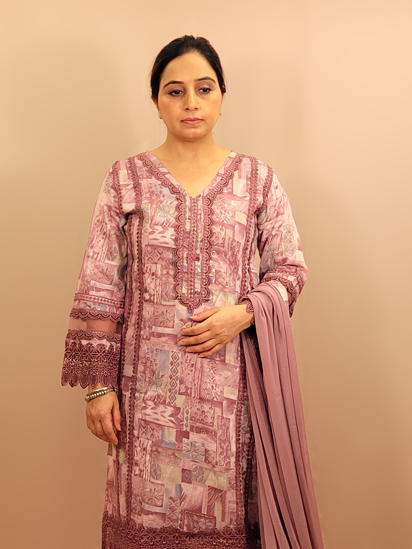 Kurta Set for women Cotton kurta set for women Kurti pant set with dupatta Biba kurta set Libas kurta set for women Pakistani kurta set Kurti set for women Kurta sets for ladies Pakistani kurta set for women Cotton kurti set for women Chikankari kurta set Office Wear Kurta Set for Women
