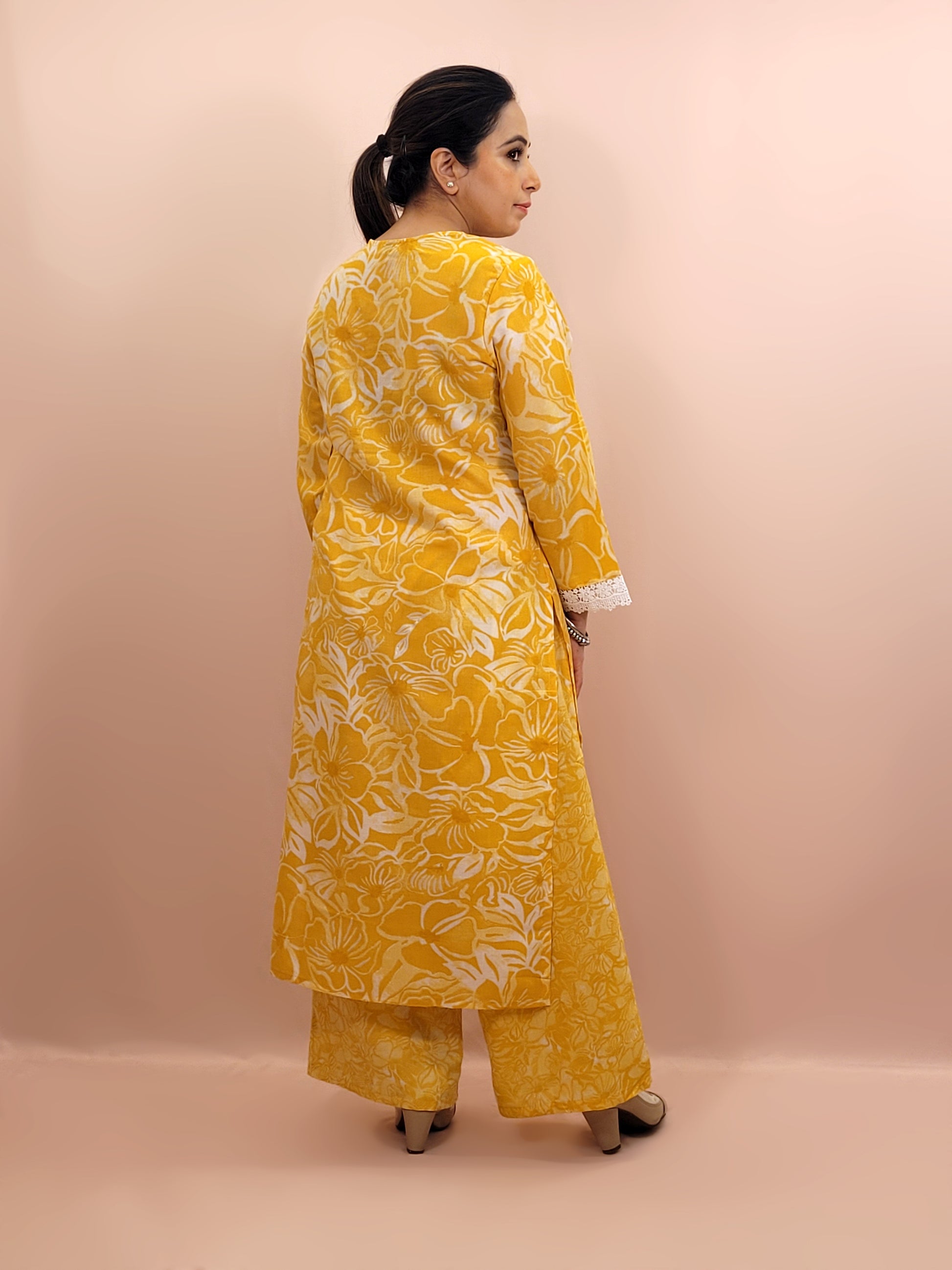 Kurta Set for women Cotton kurta set for women Kurti pant set with dupatta Biba kurta set Libas kurta set for women Pakistani kurta set Kurti set for women Kurta sets for ladies Pakistani kurta set for women Cotton kurti set for women Chikankari kurta set Office Wear Kurta Set for Women