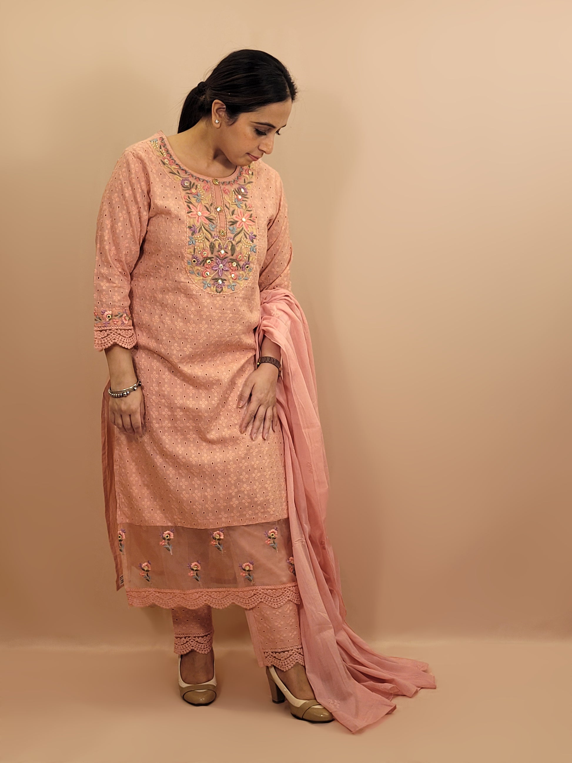 Kurta Set for women Cotton kurta set for women Kurti pant set with dupatta Biba kurta set Libas kurta set for women Pakistani kurta set Kurti set for women Kurta sets for ladies Pakistani kurta set for women Cotton kurti set for women Chikankari kurta set Office Wear Kurta Set for Women