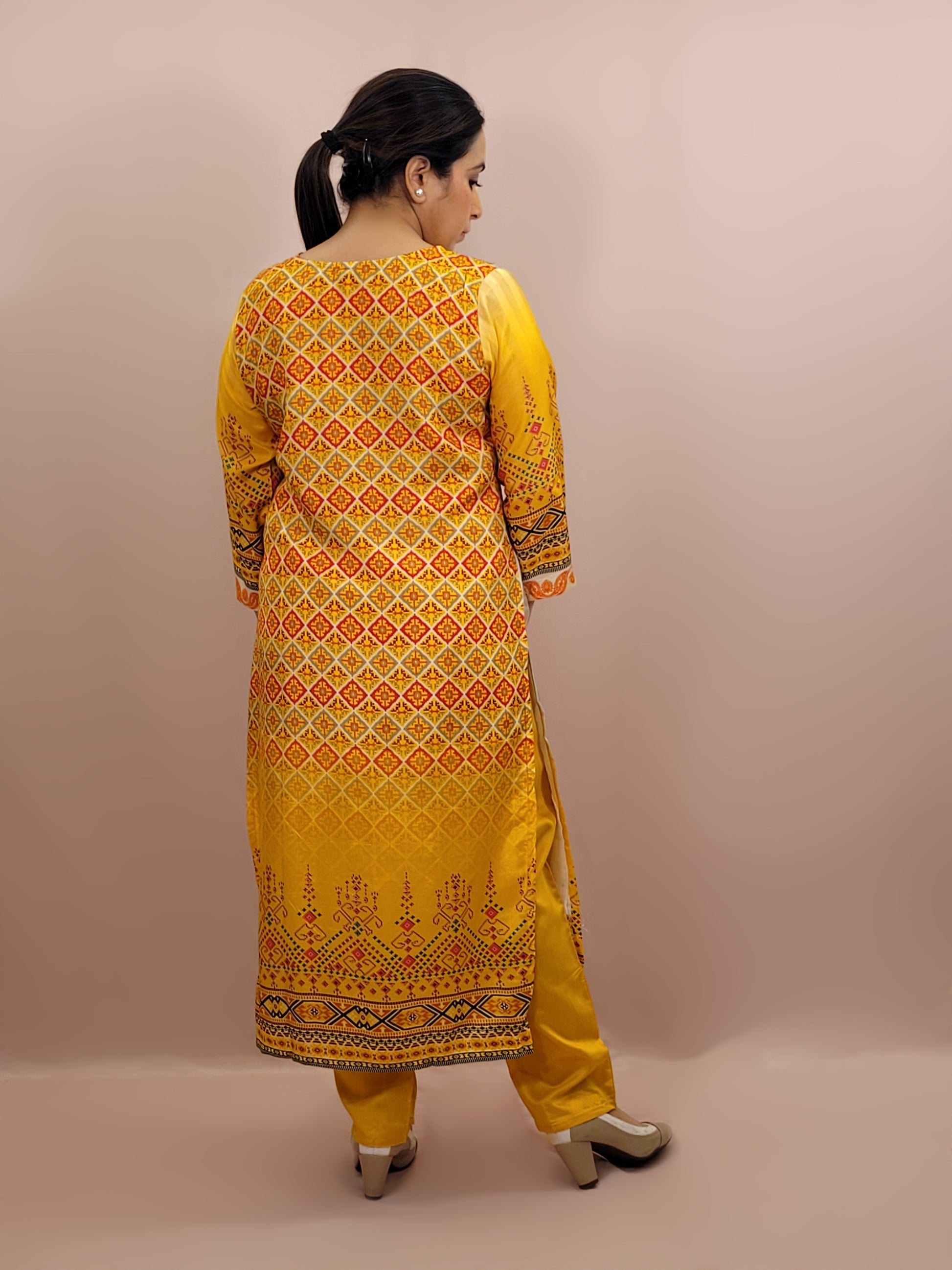 Kurta Set for women Cotton kurta set for women Kurti pant set with dupatta Biba kurta set Libas kurta set for women Pakistani kurta set Kurti set for women Kurta sets for ladies Pakistani kurta set for women Cotton kurti set for women Chikankari kurta set Office Wear Kurta Set for Women