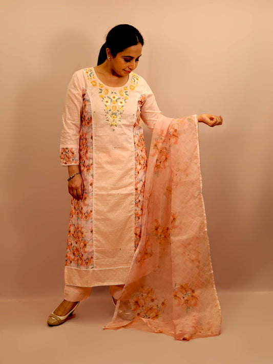 Kurta Set for women Cotton kurta set for women Kurti pant set with dupatta Biba kurta set Libas kurta set for women Pakistani kurta set Kurti set for women Kurta sets for ladies Pakistani kurta set for women Cotton kurti set for women Chikankari kurta set Office Wear Kurta Set for Women