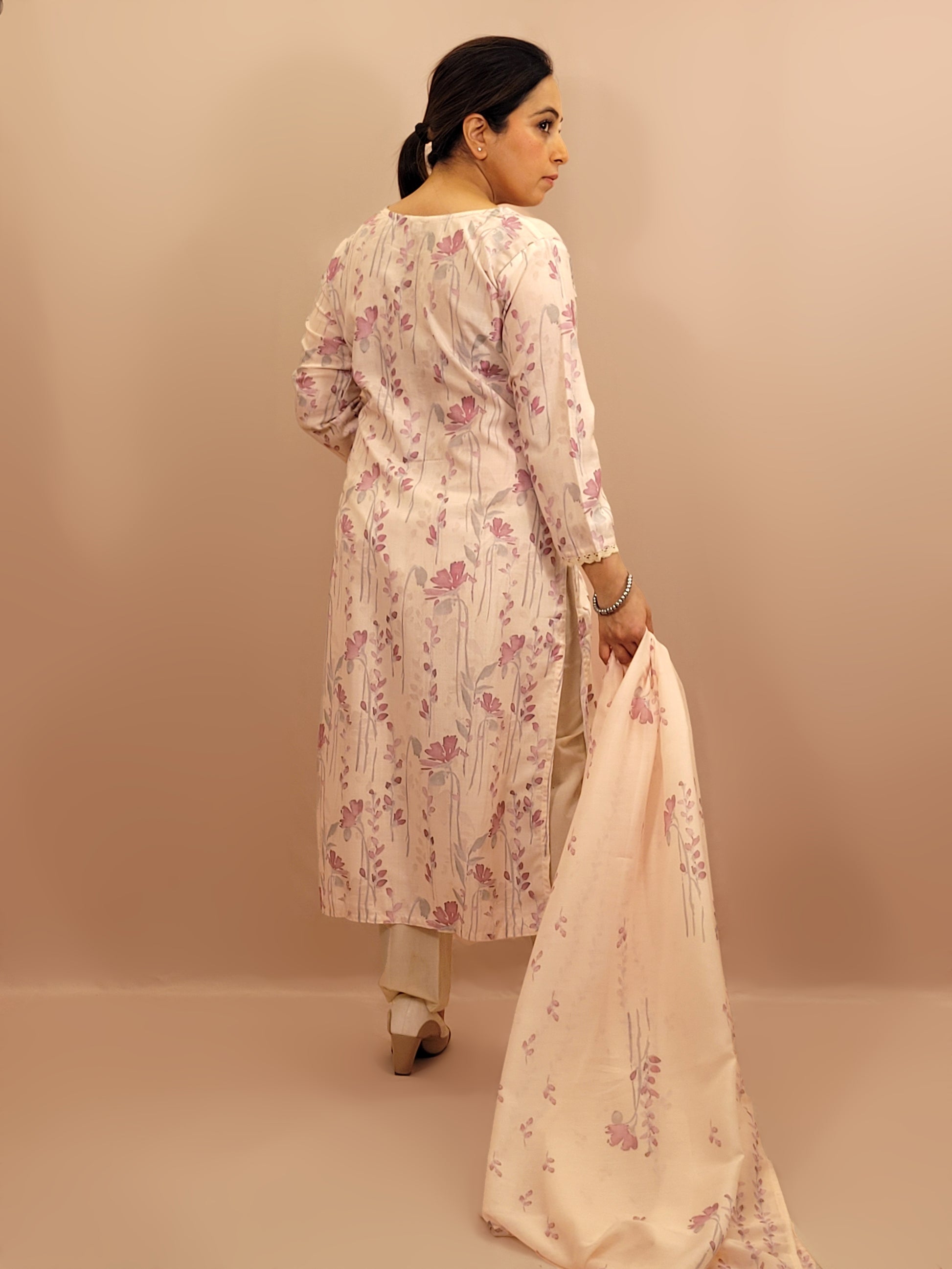 Kurta Set for women Cotton kurta set for women Kurti pant set with dupatta Biba kurta set Libas kurta set for women Pakistani kurta set Kurti set for women Kurta sets for ladies Pakistani kurta set for women Cotton kurti set for women Chikankari kurta set Office Wear Kurta Set for Women