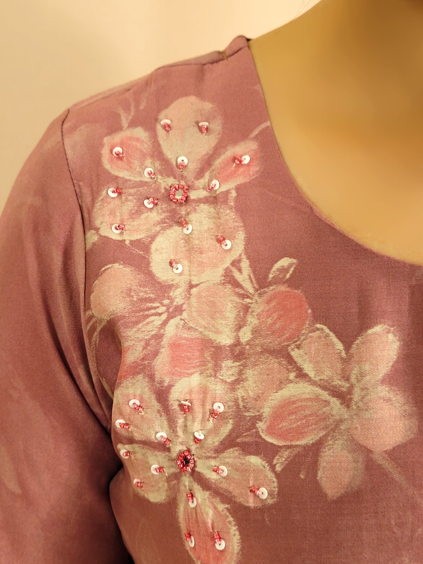 Kurta Set for women Cotton kurta set for women Kurti pant set with dupatta Biba kurta set Libas kurta set for women Pakistani kurta set Kurti set for women Kurta sets for ladies Pakistani kurta set for women Cotton kurti set for women Chikankari kurta set Office Wear Kurta Set for Women
