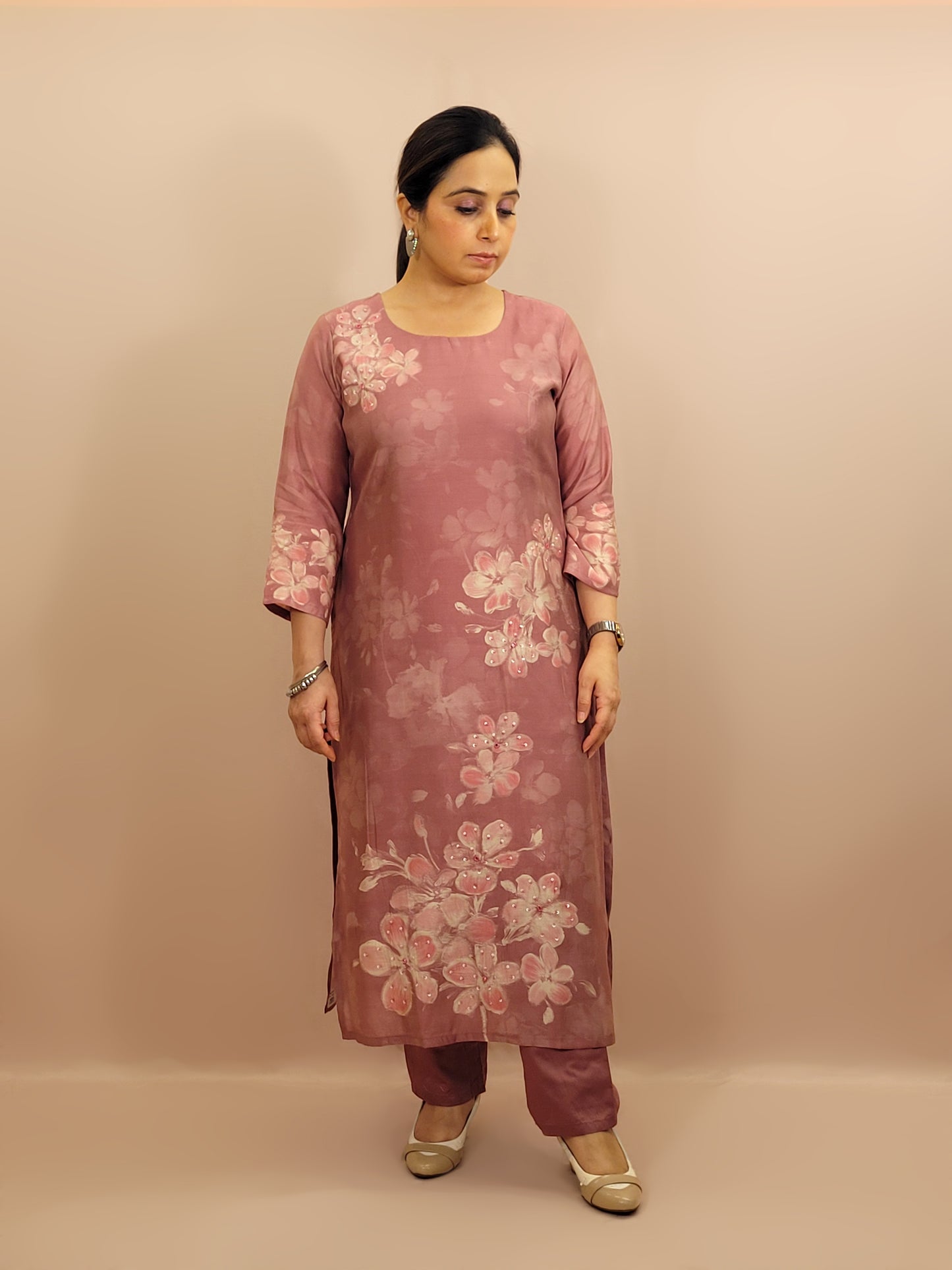 Kurta Set for women Cotton kurta set for women Kurti pant set with dupatta Biba kurta set Libas kurta set for women Pakistani kurta set Kurti set for women Kurta sets for ladies Pakistani kurta set for women Cotton kurti set for women Chikankari kurta set Office Wear Kurta Set for Women