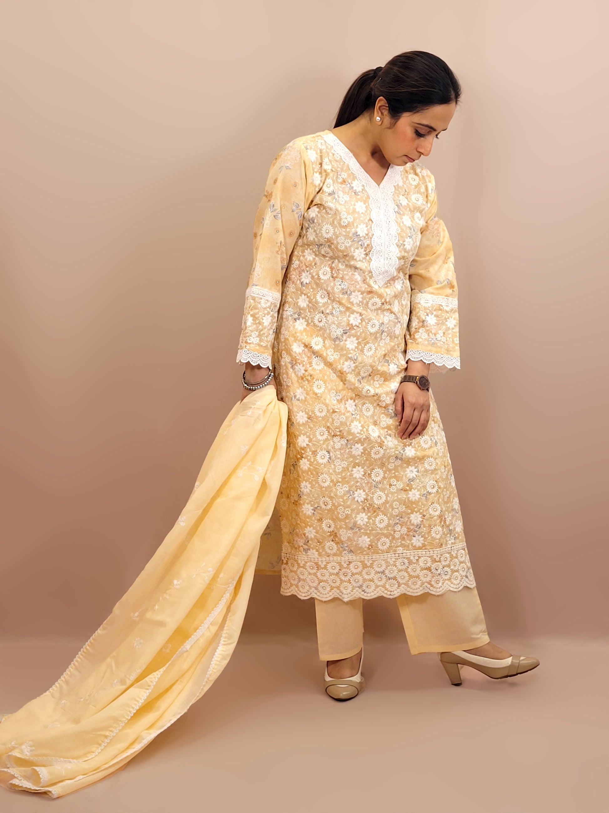 Kurta Set for women Cotton kurta set for women Kurti pant set with dupatta Biba kurta set Libas kurta set for women Pakistani kurta set Kurti set for women Kurta sets for ladies Pakistani kurta set for women Cotton kurti set for women Chikankari kurta set Office Wear Kurta Set for Women