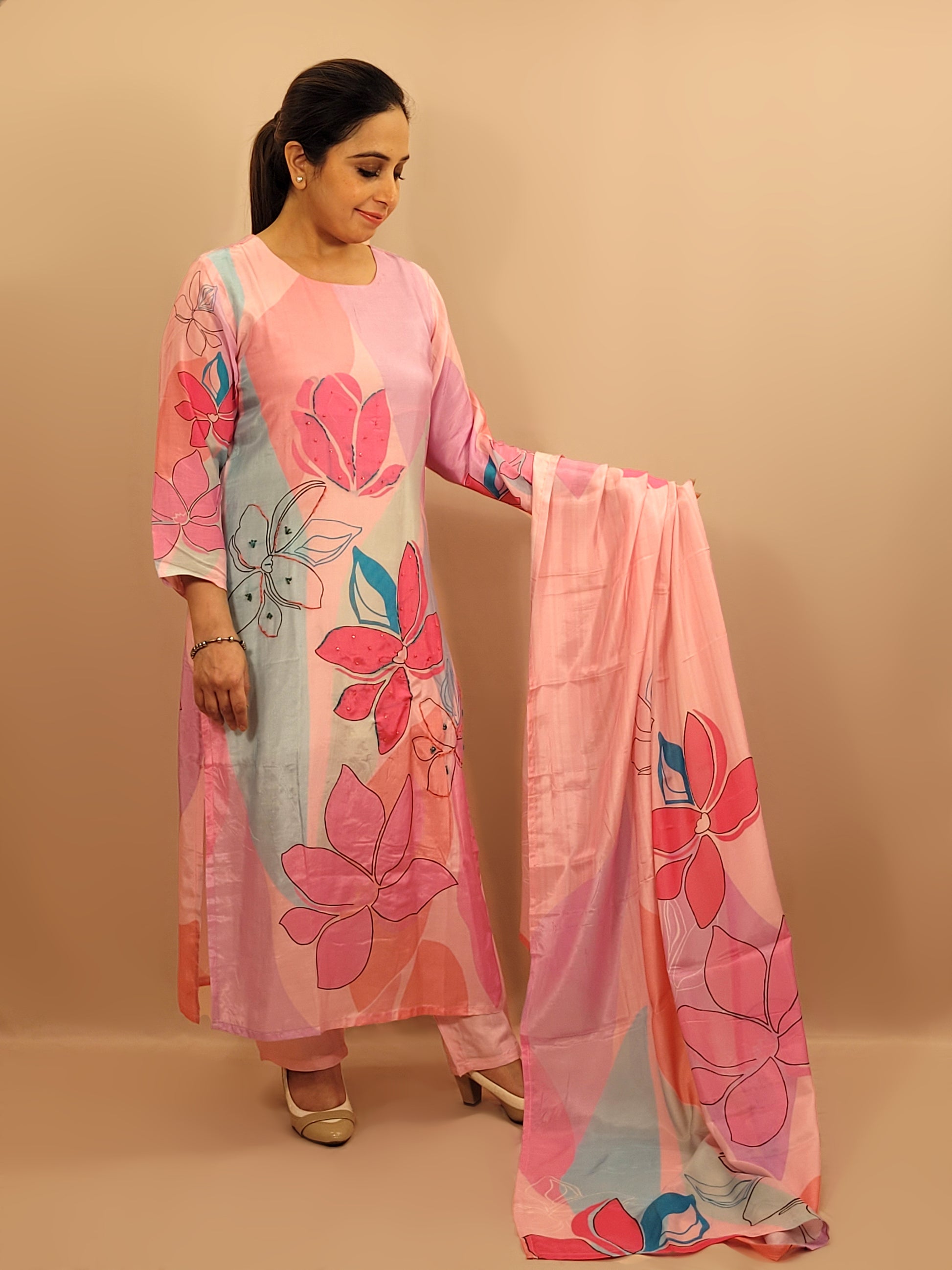 Kurta Set for women Cotton kurta set for women Kurti pant set with dupatta Biba kurta set Libas kurta set for women Pakistani kurta set Kurti set for women Kurta sets for ladies Pakistani kurta set for women Cotton kurti set for women Chikankari kurta set Office Wear Kurta Set for Women