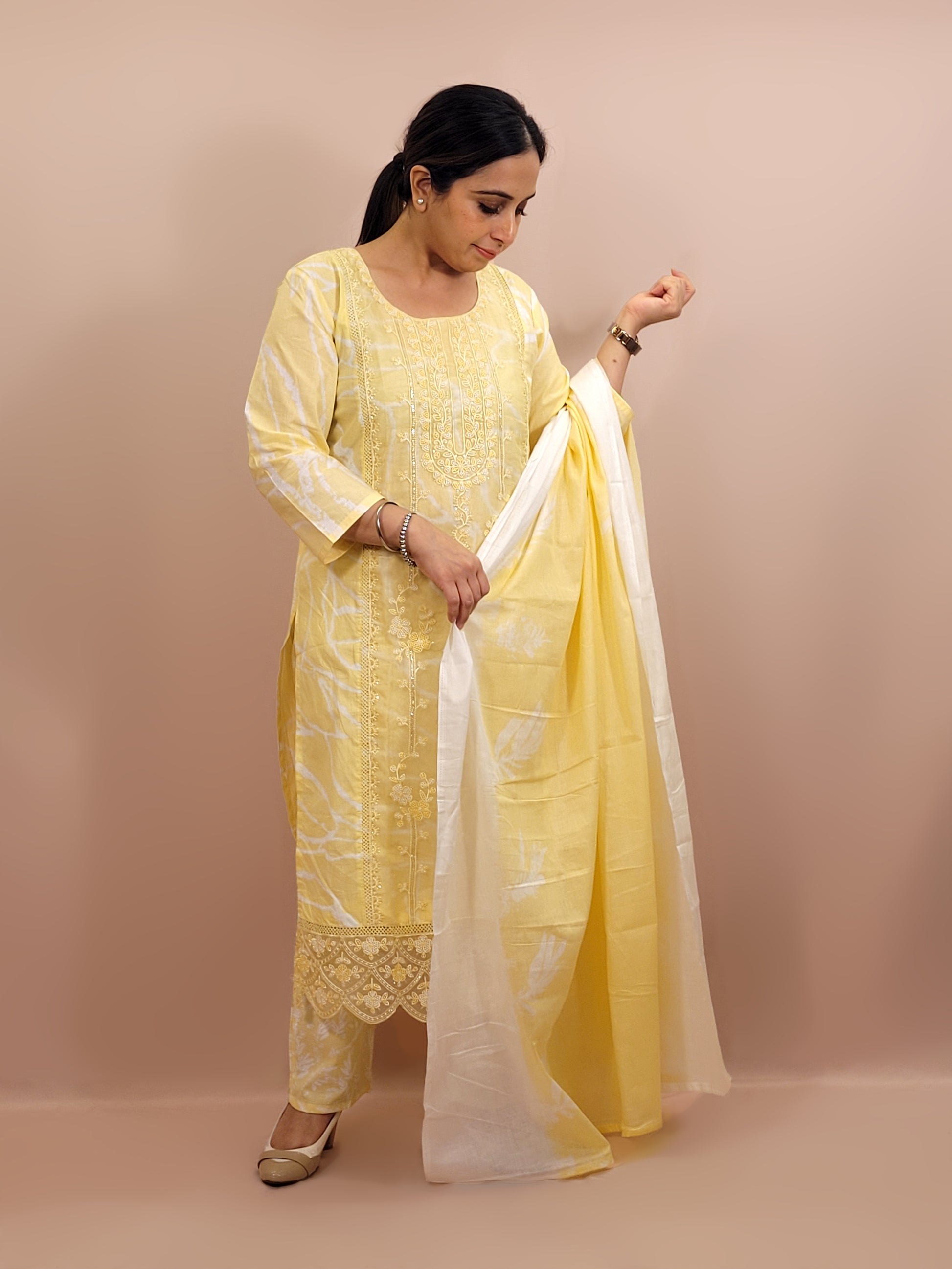 Kurta Set for women Cotton kurta set for women Kurti pant set with dupatta Biba kurta set Libas kurta set for women Pakistani kurta set Kurti set for women Kurta sets for ladies Pakistani kurta set for women Cotton kurti set for women Chikankari kurta set Office Wear Kurta Set for Women