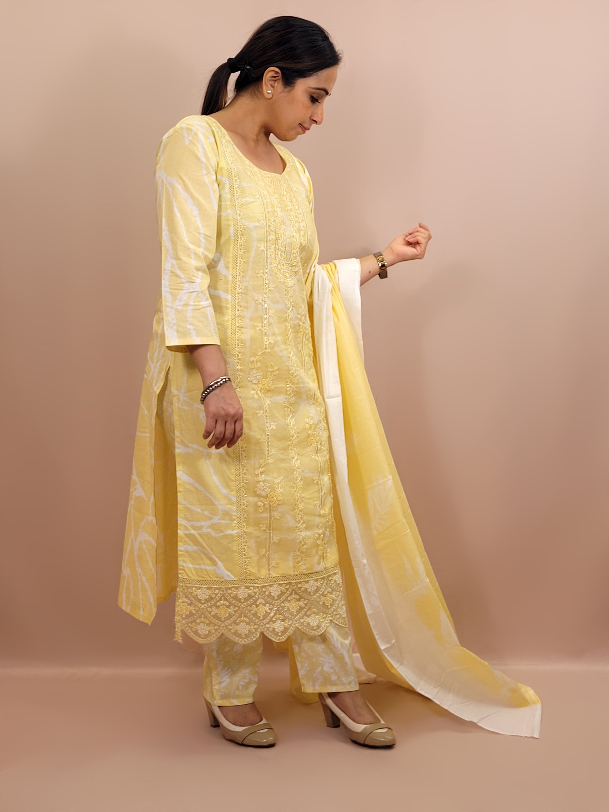 Kurta Set for women Cotton kurta set for women Kurti pant set with dupatta Biba kurta set Libas kurta set for women Pakistani kurta set Kurti set for women Kurta sets for ladies Pakistani kurta set for women Cotton kurti set for women Chikankari kurta set Office Wear Kurta Set for Women