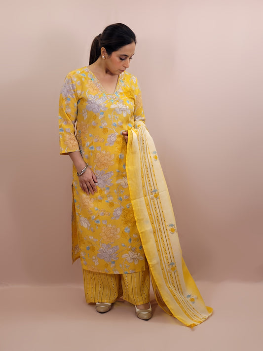 Kurta Set for women Cotton kurta set for women Kurti pant set with dupatta Biba kurta set Libas kurta set for women Pakistani kurta set Kurti set for women Kurta sets for ladies Pakistani kurta set for women Cotton kurti set for women Chikankari kurta set Office Wear Kurta Set for Women
