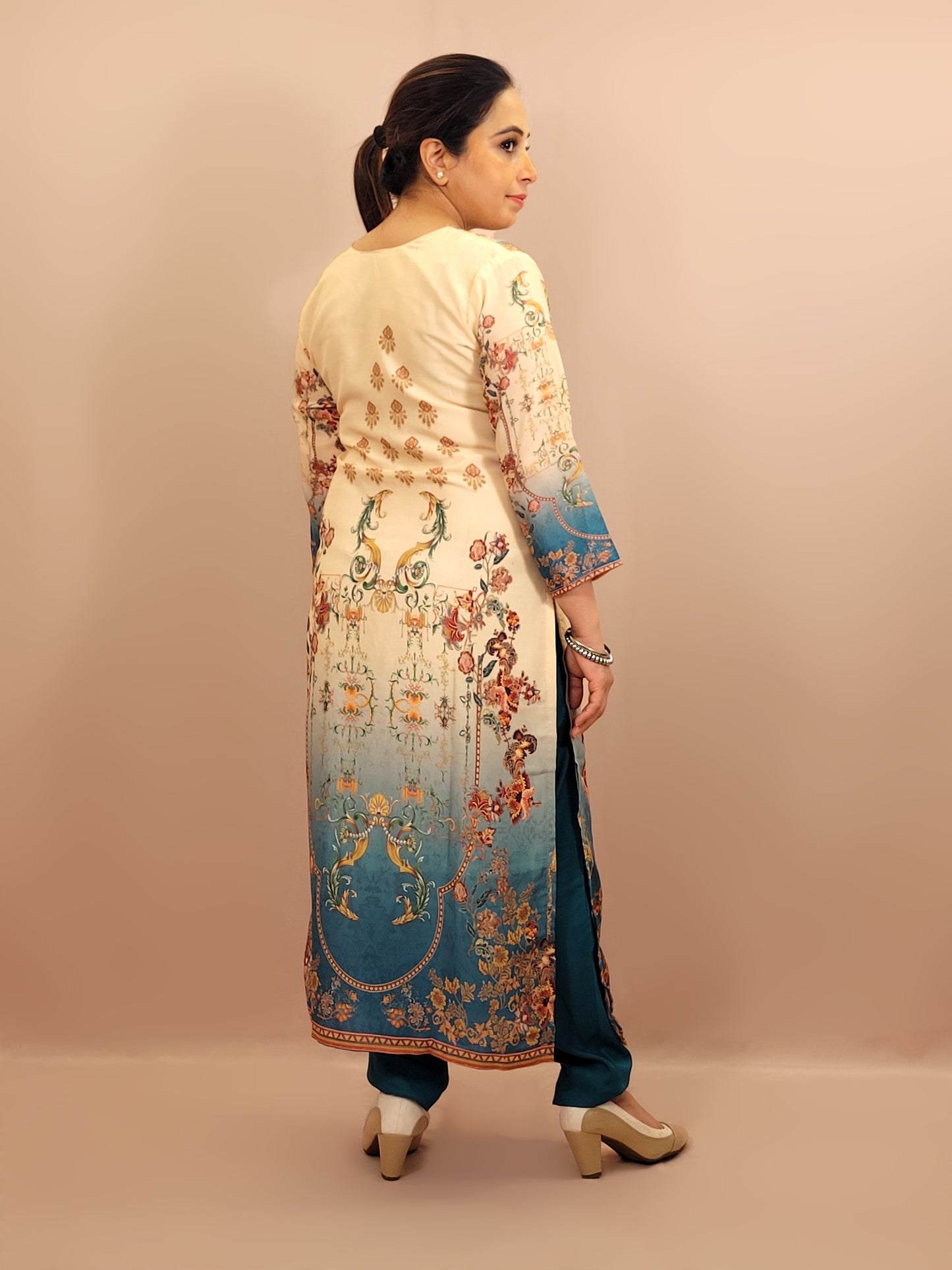 Kurta Set for women Cotton kurta set for women Kurti pant set with dupatta Biba kurta set Libas kurta set for women Pakistani kurta set Kurti set for women Kurta sets for ladies Pakistani kurta set for women Cotton kurti set for women Chikankari kurta set Office Wear Kurta Set for Women